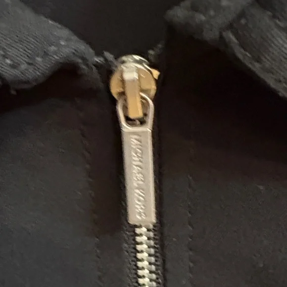 MICHAEL Michael Kors Black Garment - Picture 7 of 9